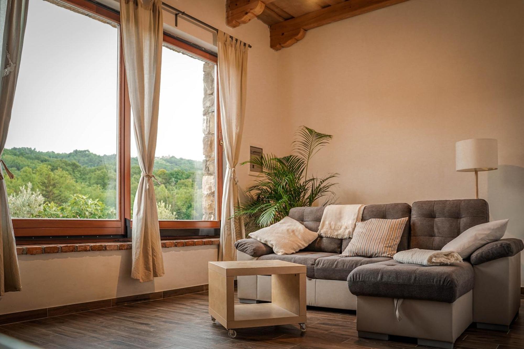 Holiday Home Gamajama Dobravlje Exterior photo
